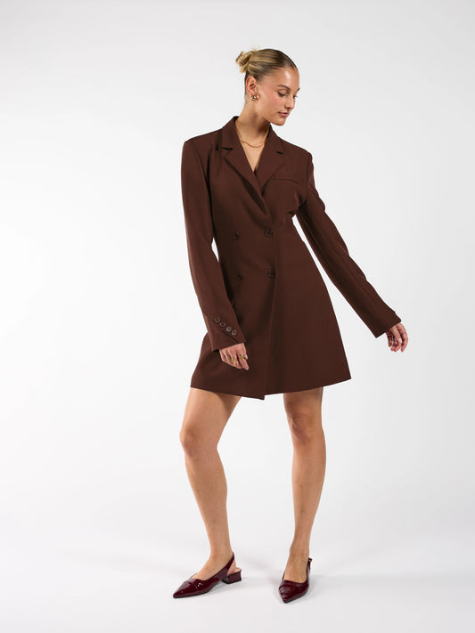 Luna Blazer Dress | Bruin | Tall