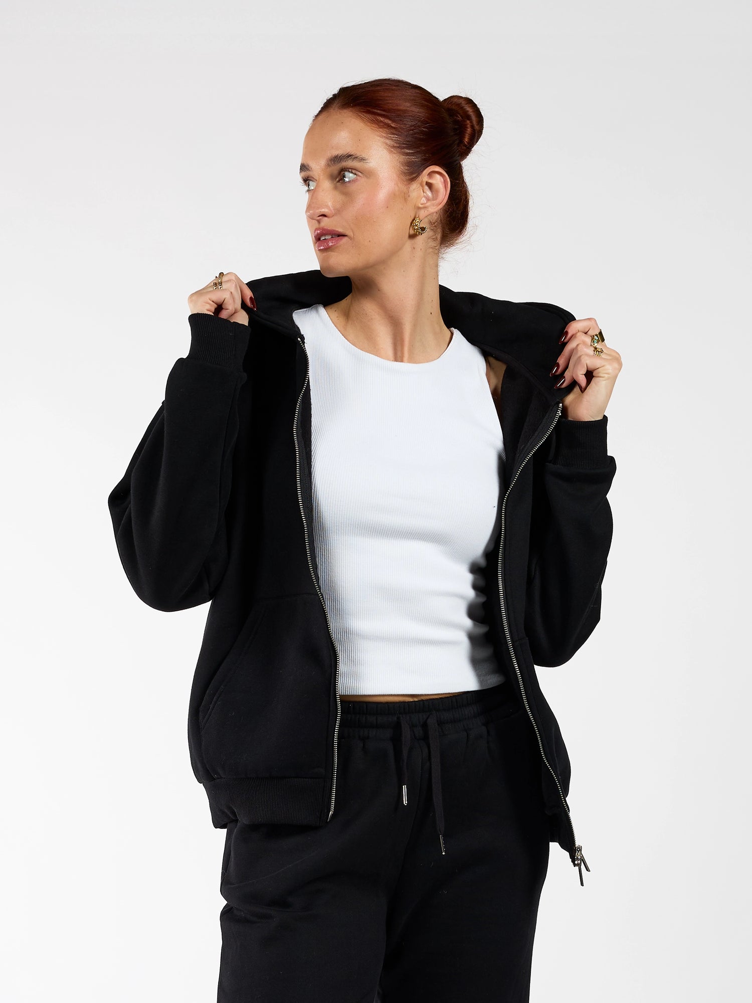 Khloé Zipper Hoodie | Zwart | Tall