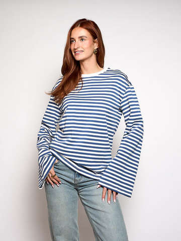 Nine Tee | Wijd uitlopende mouw | Gestreept wit blauw | Tall