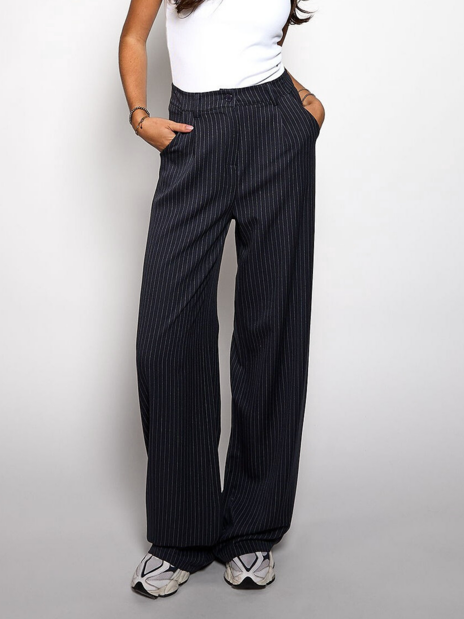 Leila | Wide leg trousers | Navy with stripe | Tall
