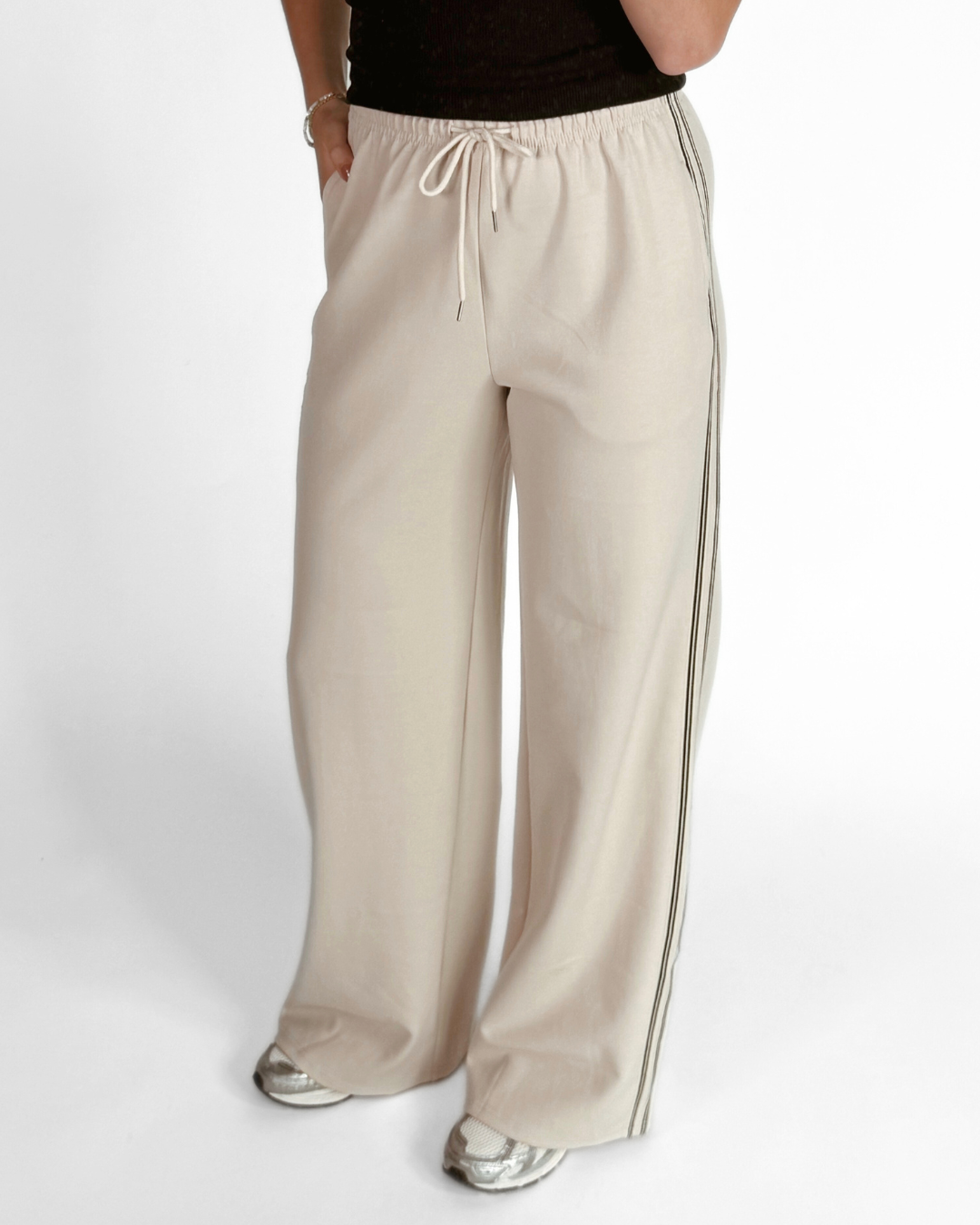 Izzy pants | Beige met streep | Tall