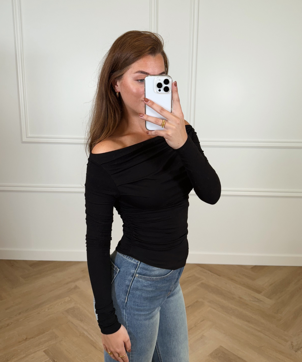 Lieke off shoulder top | Tall | Black