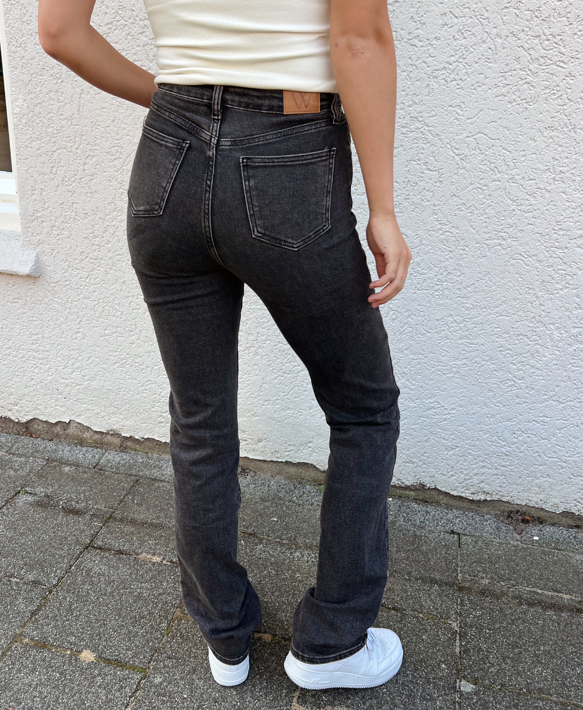 Grace Straight Leg Jeans | Gray | Stretch | Tall2