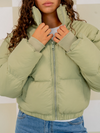 Mara Cropped Puffer Jack | Groen | Tall