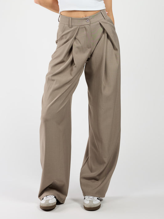 Ella | Wide leg pantalon met plooien | Taupe | Tall