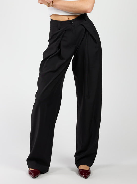 Ella | Wide leg pantalon met plooien | Zwart | Tall