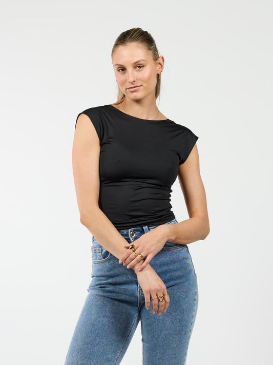 Lucie top open rug | Short sleeve | Zwart | Tall