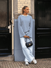 Nine Tee | Wijd uitlopende mouw | Gestreept wit blauw | Tall
