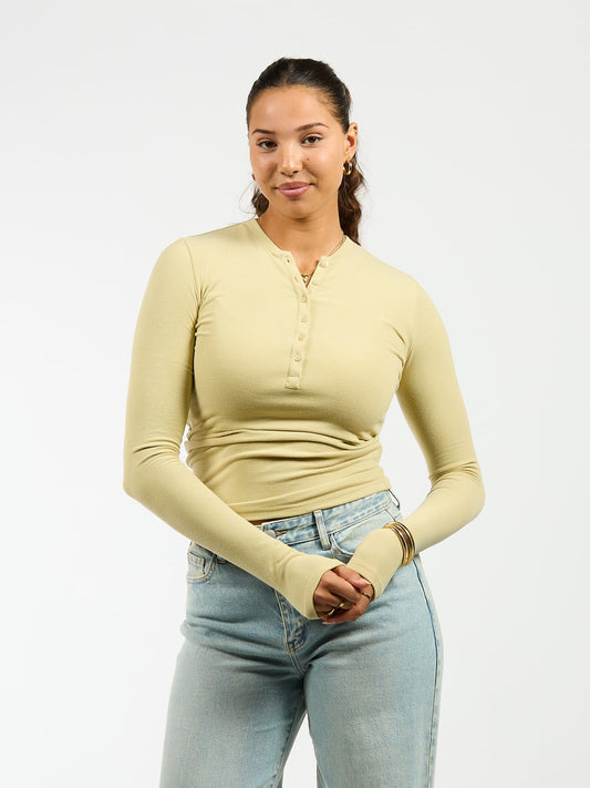 Cilia | Long sleeve top met knopen | Groen | Tall