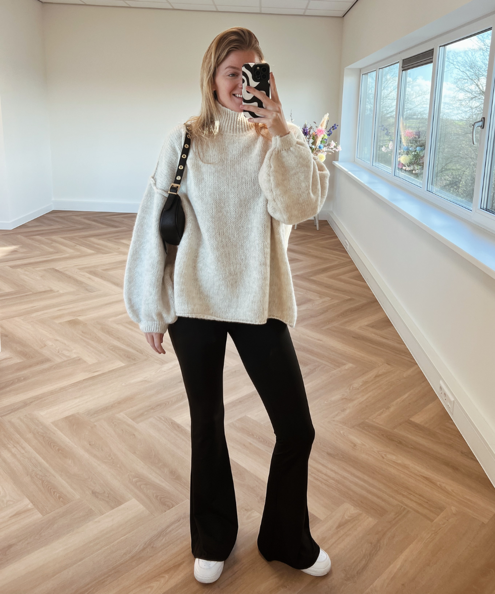 Sophie | Flared pants | Tall | Black