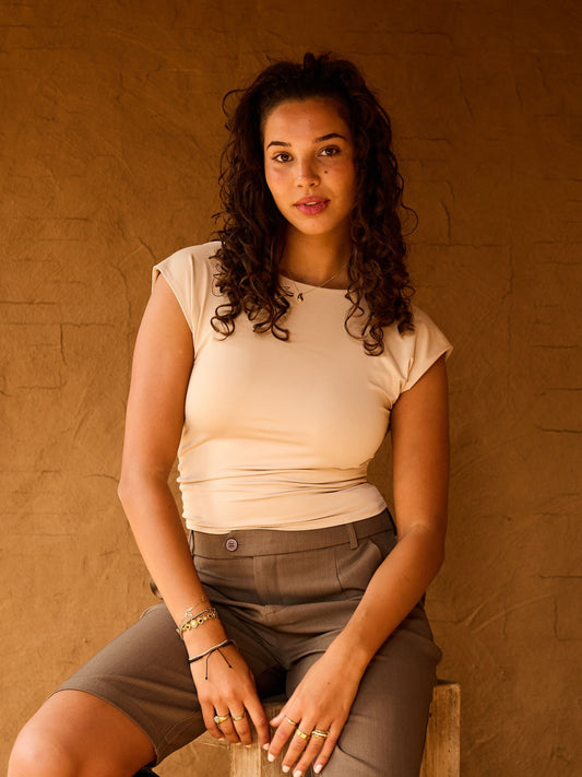 Lucie top open back | Short sleeve | Beige | Tall