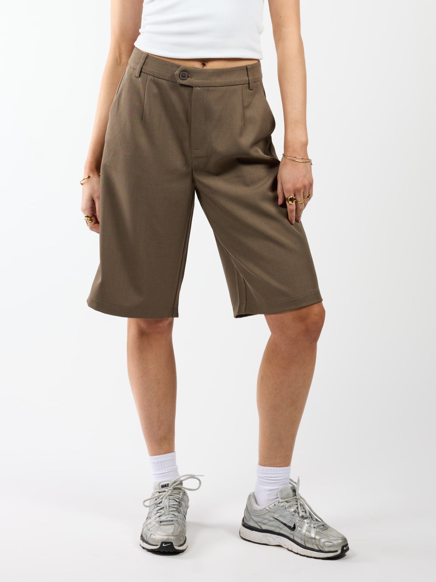 Mauv | Stoffen Jort | Earthy olive | Tall