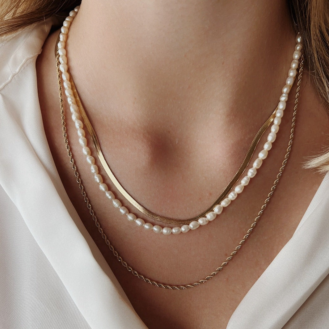 Necklace set Pearls Babe